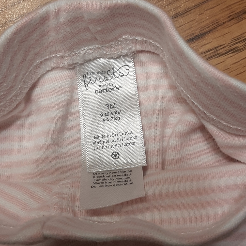 Baby Clothes - Picture 2 of 3